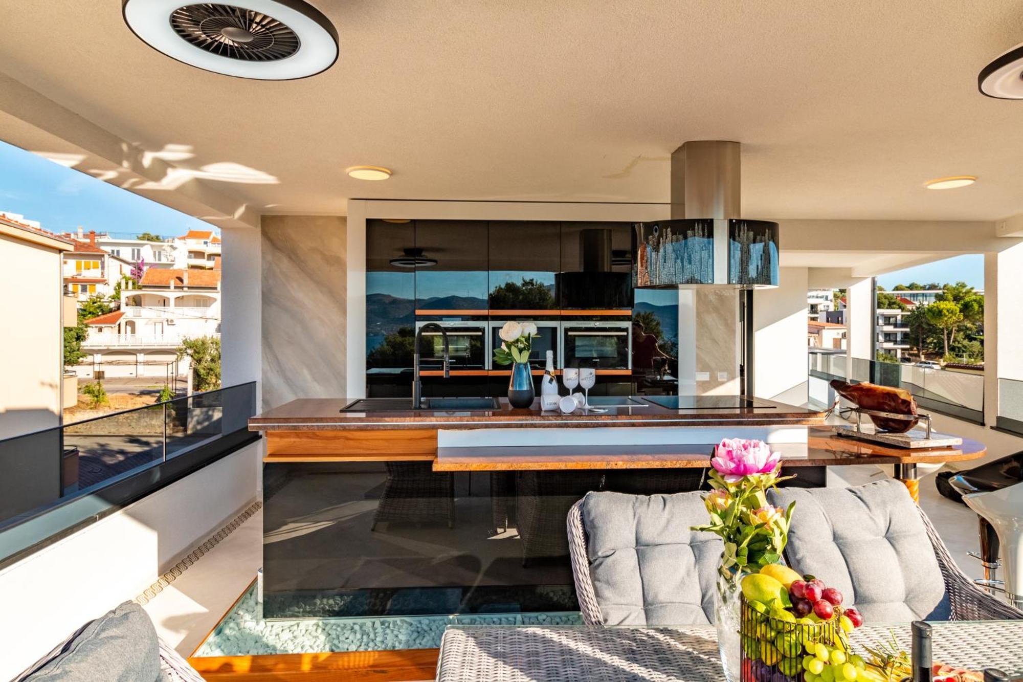 Beach Villa Valentina Trogir Rom bilde