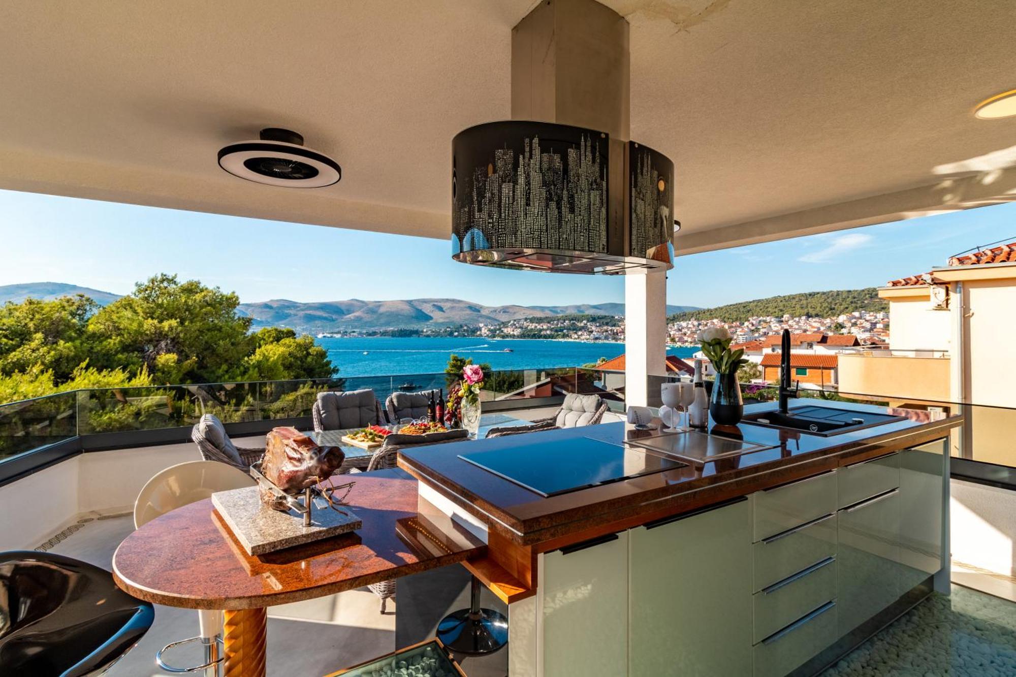 Beach Villa Valentina Trogir Rom bilde